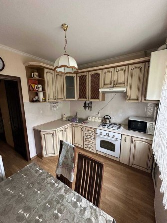 Продаж 3к по вул.Івана-Павла ІІ, інд.опал., із меблями та технікою - фото 1