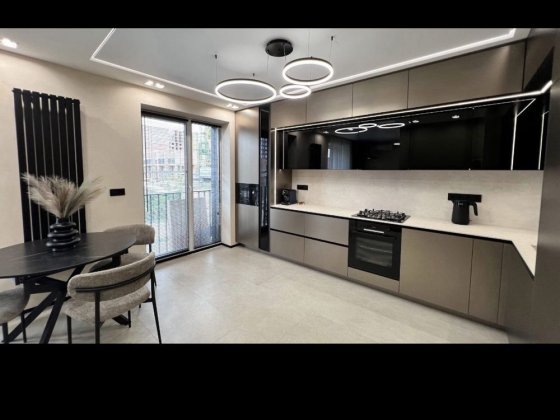 Продам кватиру в центрі міста Івано-Франківськ