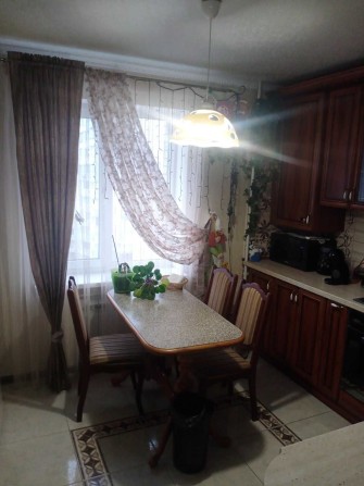 Продам 3 кімнатну квартиру  Піщаний  масив - фото 1