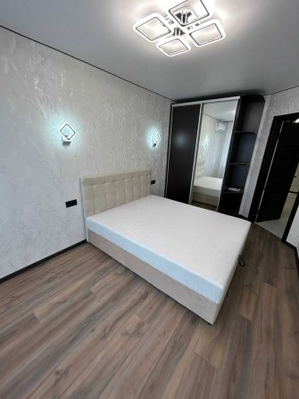 Хозяин!!! Продам однокомнатную квартиру ЖК Атлант  буд Металлургов 35 - фото 1