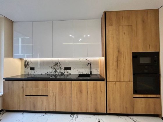 Терміново !Однокімнатна квартира з ремонтом ! Івано-Франківськ