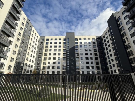 Простора квартира в ЖК Континент Рей!З ремонтом!Безкоштовне оформлення Буча