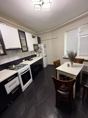 Продаж просторої 2 кімнатної квартири в м. Біла церква - фото 1