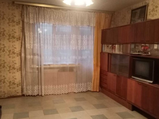 Продам 3-кім. квартиру просп. Незалежності 63 (Леваневського) Біла Церква