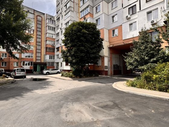 Продаю 3-х кімнатну квартиру без комісії для покупця Белая Церковь