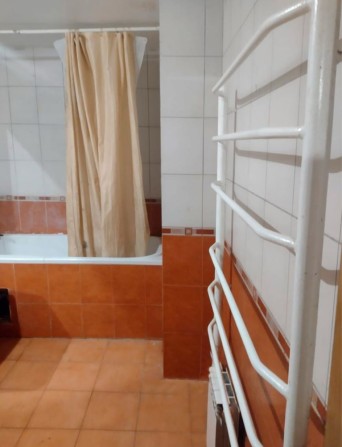 Продам 2 кім кв вул.Зенітного полку - фото 1