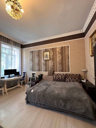 Дворівнева квартира у найкращій локації міста + паркомісце - фото 1