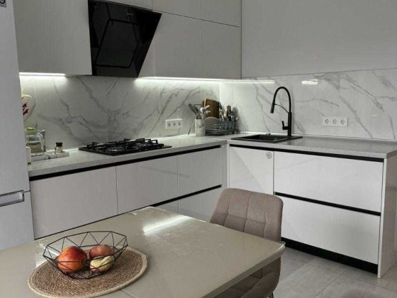 однокімнатна укомплектована квартира-заходь і живи Ивано-Франковск