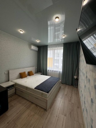 Продаж 1 к квартири з ремонтом поруч з ТРЦ. - фото 1