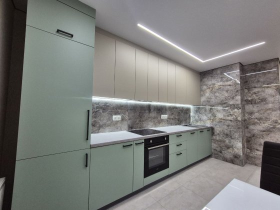 Власник  продам  1 к квартиру Металургів 35 Бровары