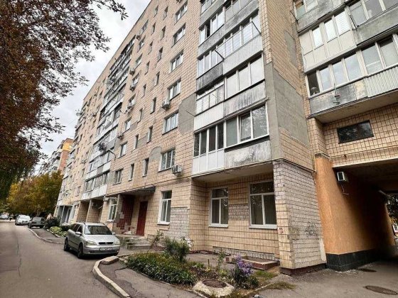 Продаж 2-кімнатної квартири в районі ДНС Белая Церковь