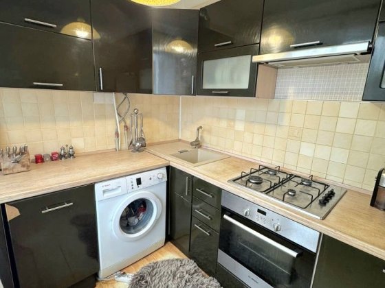 Продам 3-х кімнатну квартиру нижній ДНС Біла Церква