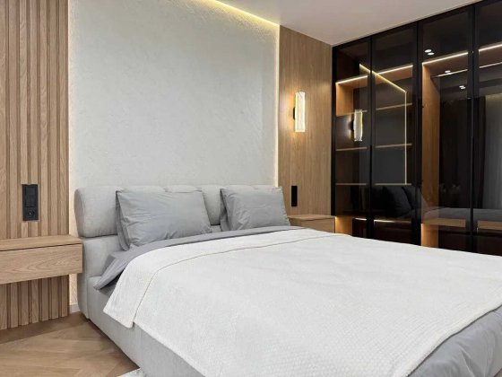 Шикарна трикімнатна з дизайнерським ремонтом Івано-Франківськ