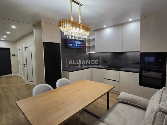 Шикарна 2 кім квартира, на зручному поверсі U One Івано-Франківськ