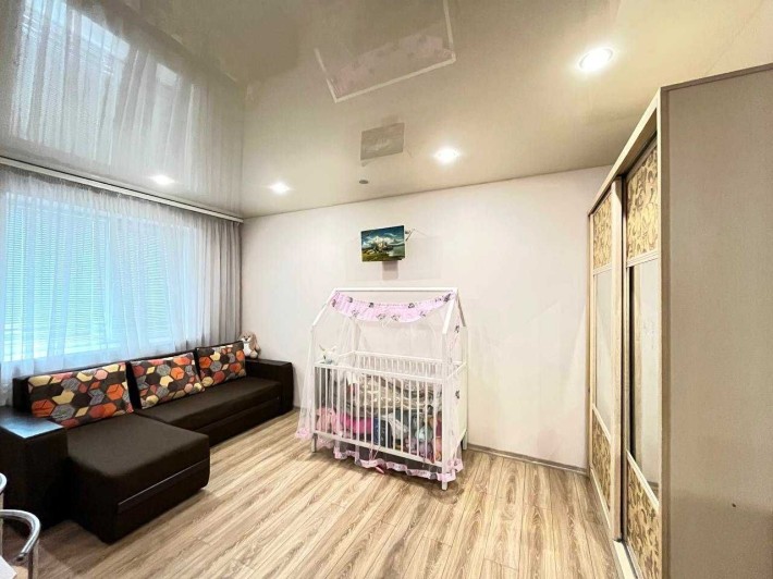 Продам квартиру з ремонтом в центрі Бучі - фото 1