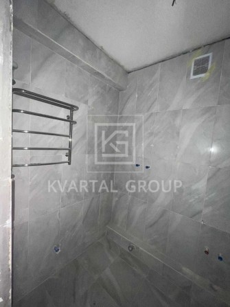 Продаж 2к квартири з частковим ремонтом ВИГІДНО - фото 1