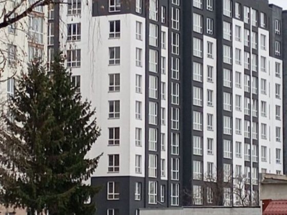 Продається 1-кімнатна квартира, 39 м², 10/10 поверх. Івано-Франківськ