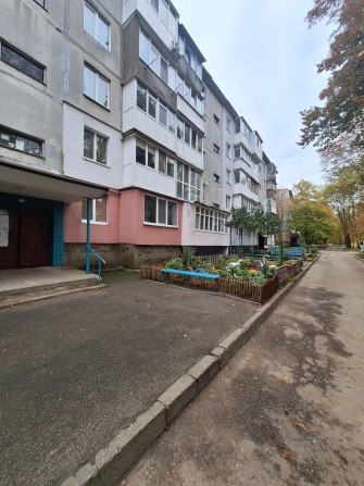 Продам трикімнатну  квартиру на Леваневського - фото 1