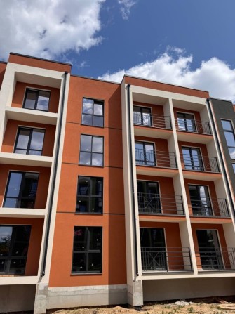 Простора Студія, НА ГАЗУ, Поруч Бучанський Парк! Без комісії! - фото 1