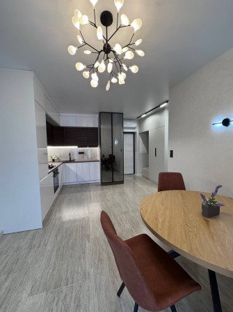 Продаж квартири  в центрі міста - фото 1