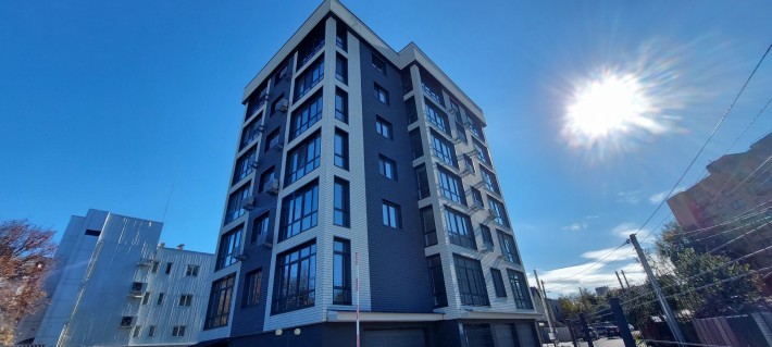 Терміново Продам 2-кімнатна Центр Новобудова ЖК Королева - фото 1