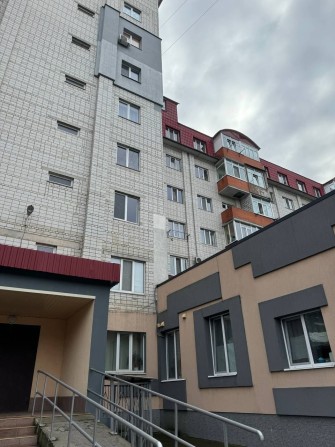 Продам однокімнатну квартиру збільшеного планування (ДНС) - фото 1