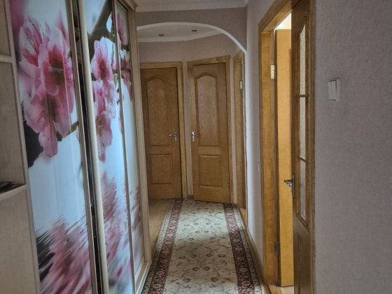 Продам 3-ри кімнатну квартиру Біла Церква