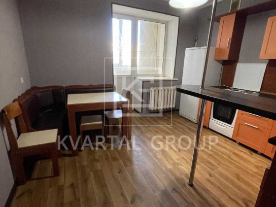 Продаж просторої квартири в ЦЕНТРІ міста. Без комісії. Буча