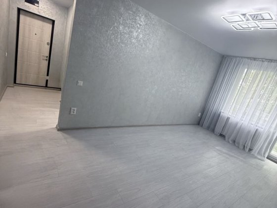 Власник ! Чудове розміщення та планування, новий ремонт вокзальна! Белая Церковь