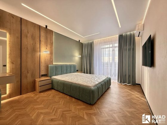 Продаю двосторонню 2кім квартиру повністю укомплектовану в центрі Ивано-Франковск