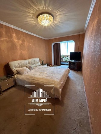 Продам 3 кім.квартиру ДНС.вул.Стуса 3 - фото 1