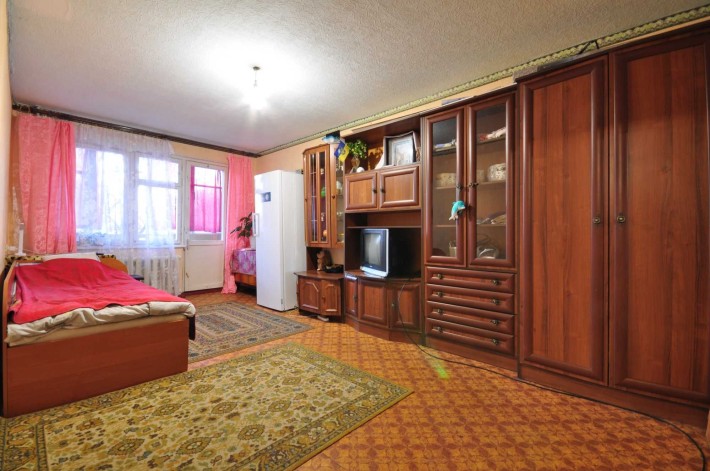 3-кімнатна квартира з окремими кімнатами Павліченко 37 - фото 1