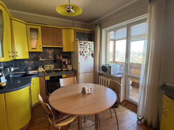 Продаж 3х кімнатної район ДНС Біла Церква