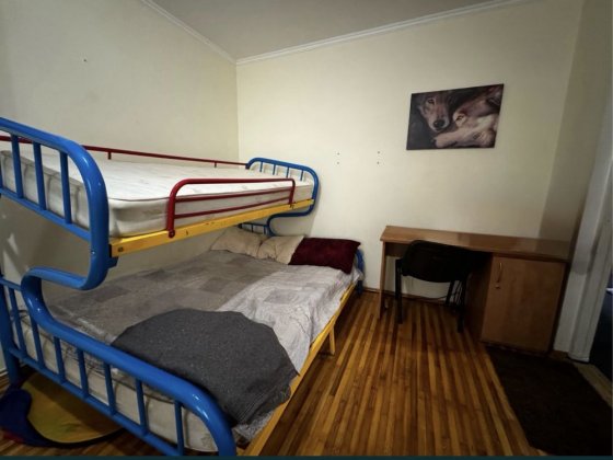 Двокімнатна з ремонтом Буча