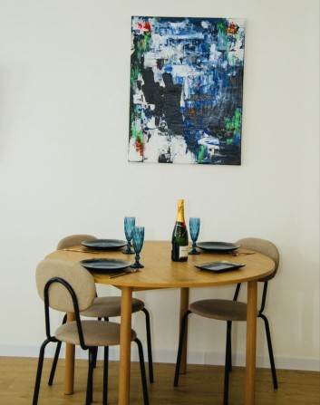 Нова квартира з ремонтом, меблями, технікою, під програми - фото 1