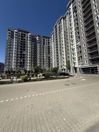 Продаж просторої трикімнатної квартири в ЖК Гранд Бурже - фото 1