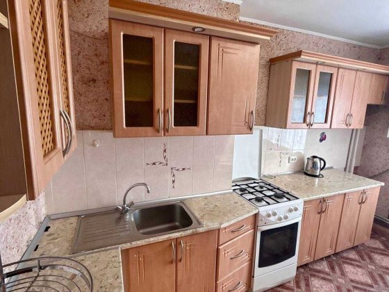 Продається 2к квартира з ремонтом 61,5 м\2, вся інфраструктура поруч Ивано-Франковск