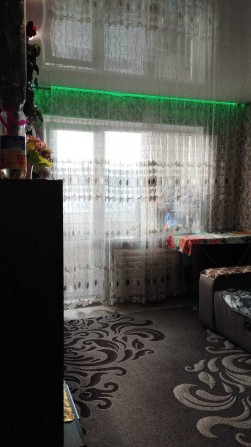 Продам 1 кімнатну квартиру, м-в Незалежності, 100 метрівка - фото 1