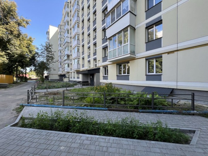 Продаж квартири з ремонтом 3 кімнатна в Бучі - фото 1