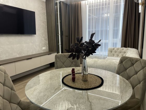 2-х кімнатна квартира з ремонтом Ивано-Франковск