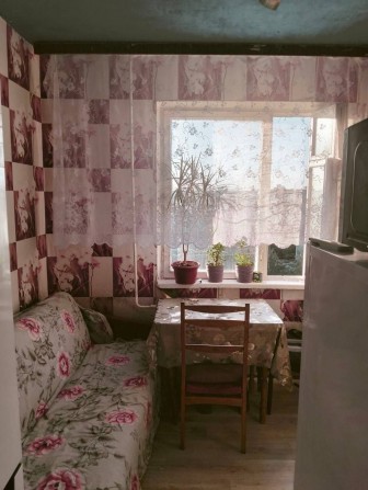 Терміновий продаж квартири на ДНС - фото 1