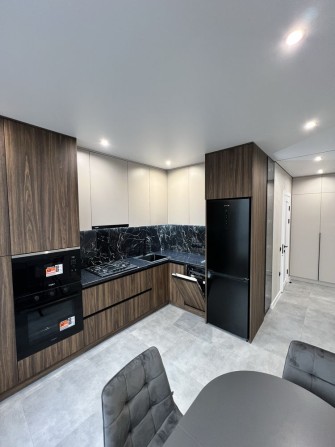 Продаю 1,5-кімнатру квартиру повністю укомплектовану в ЖК Паркова Алея - фото 1