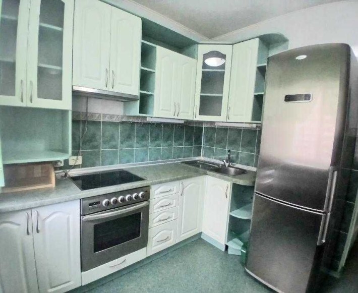 Двухкімнатна квартира на масиві - фото 1