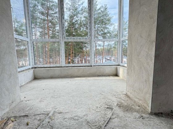 Продам велику однокімнатну квартиру з видом на сосни Буча