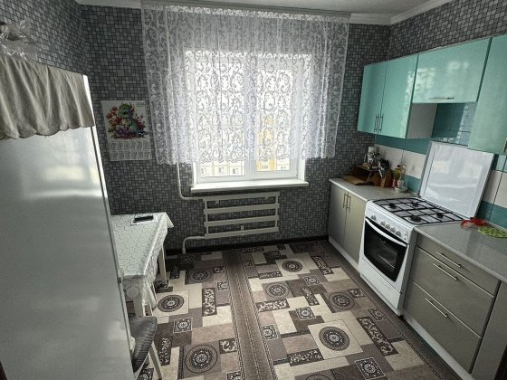 Продається  2 кімнатна  квартира на таращанському масиві Белая Церковь