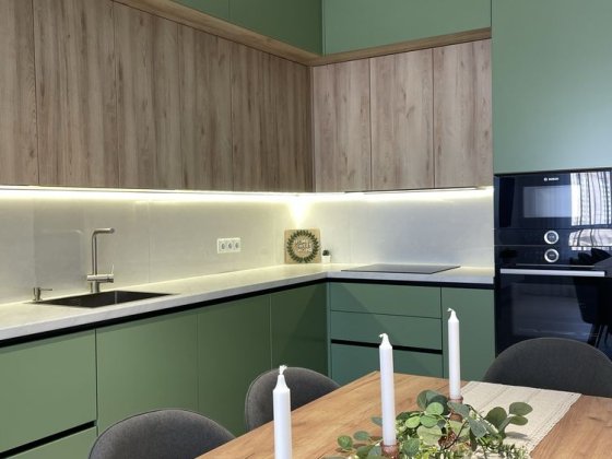 Квартира з дизайнерським ремонтом