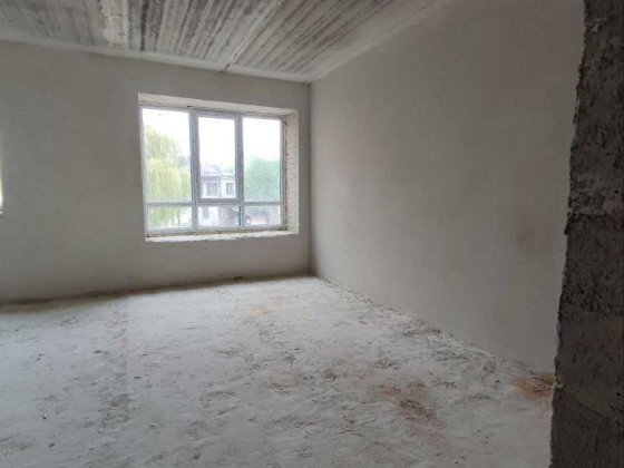 Терміновий  продаж   2 кімнатна квартира Ивано-Франковск