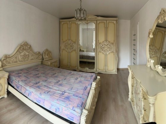 ВЛАСНИК  Продаю 4х км.  квартиру в самому центрі Продаж квартири ЦЕНТР Івано-Франківськ