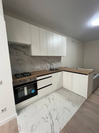 Держмолодьжитло!2% оформлення! Євро 2к 45м2 з сучасним ремонтом! - фото 1