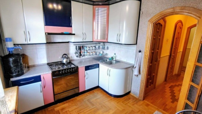 Продаж квартири на масиві Таращанській - фото 1